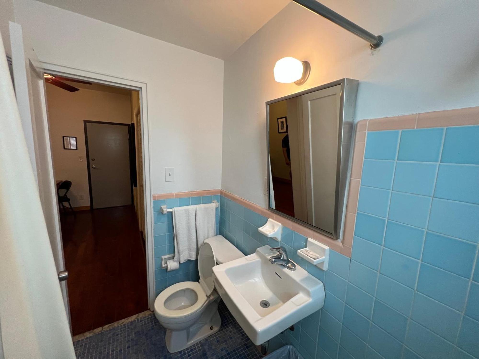 Sherbrooke Hotel