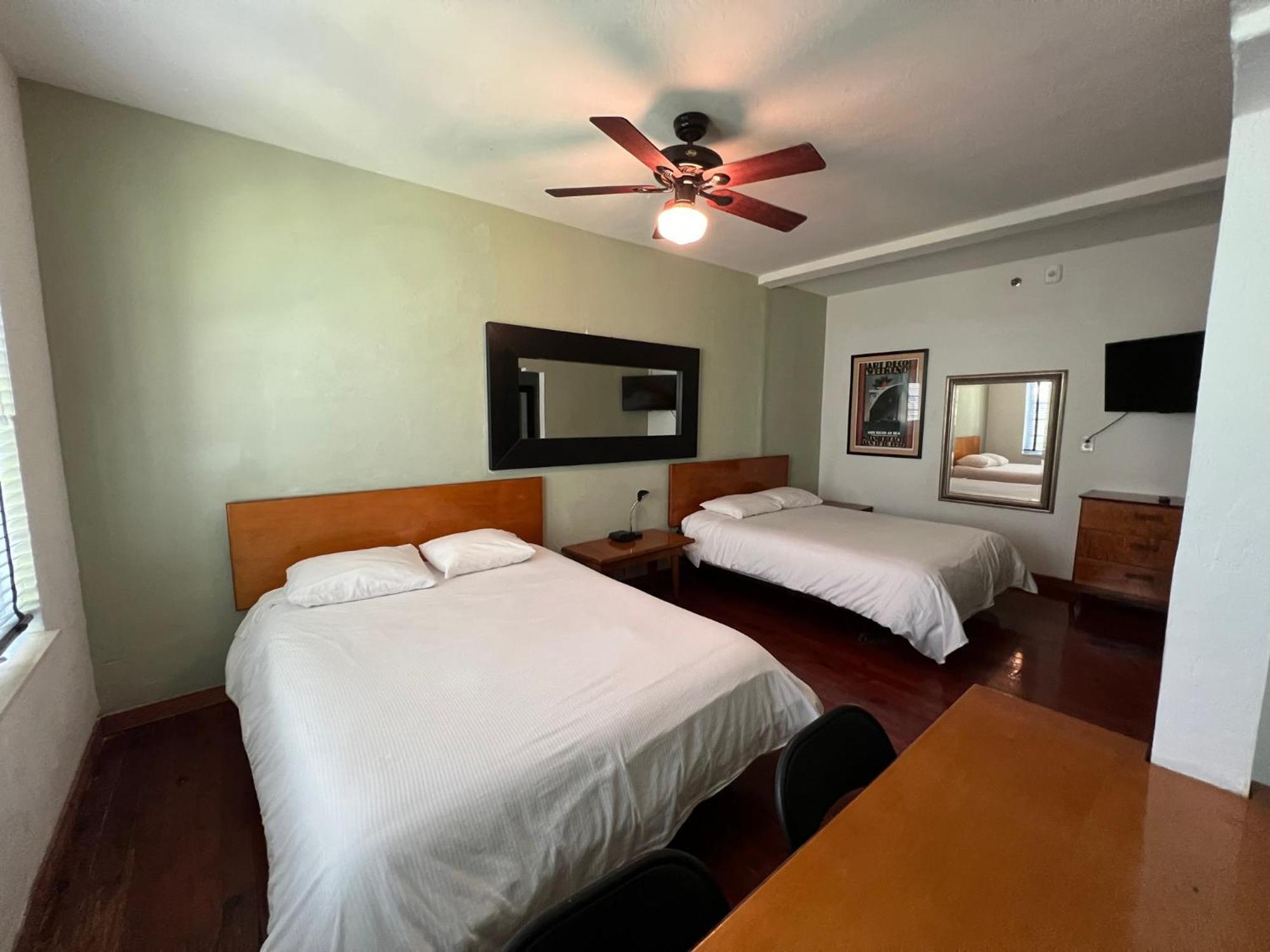 Hotel Sherbrooke Miami Beach